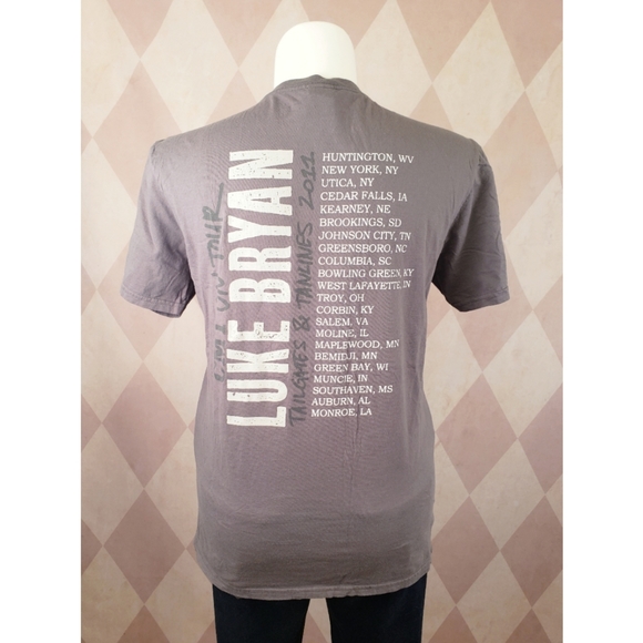 Luke Bryan Concert T-Shirt - Picture 2 of 2